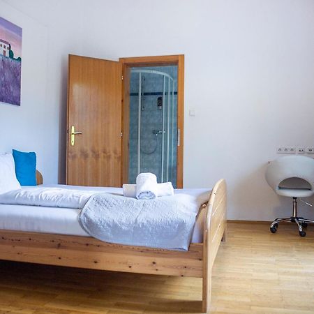 Trend Lokal-Rooms-Bar Фронлайтен Екстериор снимка